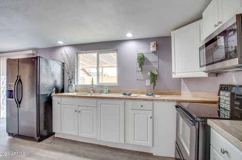 4841 35 Dr, Phoenix AZ 85053-4609 exterior