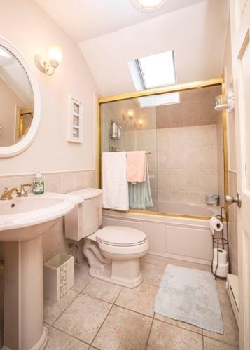 19 Over Jordan Rd, Wareham MA 02571-2414 exterior