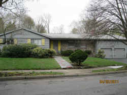 40 Marcellus Dr, Newton, MA 02459-2935