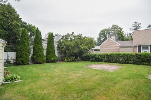 925 Main St, Weymouth MA  02190-1653 exterior