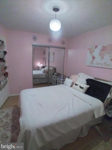 1170 Tristram Cir, West Deptford NJ 08051-2262 exterior