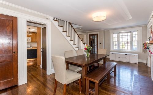 399 Mt Vernon St, Dedham MA 02026-3631 exterior