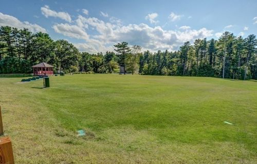 31 Greenside Ln, Acton MA 01720-4096 exterior