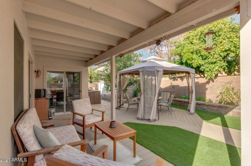 18623 43rd St, Phoenix AZ 85050-8769 exterior