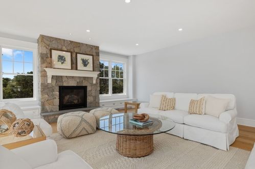 558 Fox Hill Rd, Chatham MA 02633-1412 exterior