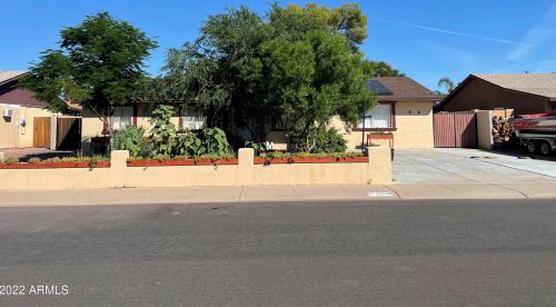 11033 39th Dr, Phoenix AZ  85029-3855 exterior