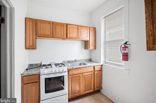 1943 Cooper St, West Deptford NJ 08096-3810 exterior