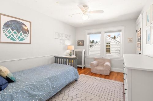 34 Winthrop St, Milton MA 02186-1546 exterior