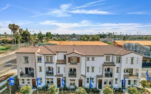 277 Magnolia Ave, Anaheim, CA 92801-4939