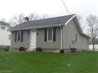 133 Champion Ave, Warren, OH 44483-1411