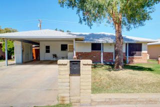 3834 Ocotillo Rd, Phoenix, AZ 85019-1138