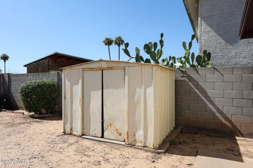 5941 Cambridge Ave, Phoenix AZ 85006-1128 exterior