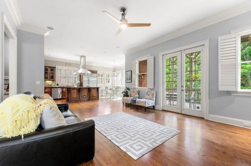 1789 Buckhead Vly Ln, Atlanta GA 30324-2795 exterior