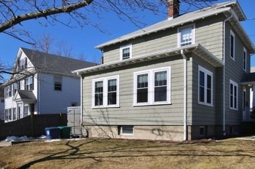 41 Capital St, Newton MA 02458-1332 exterior