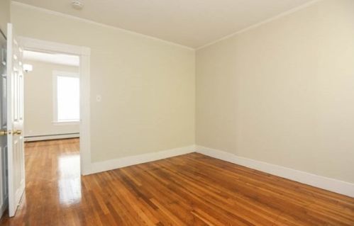 69 Lexington St, Lawrence MA 01841-2525 exterior