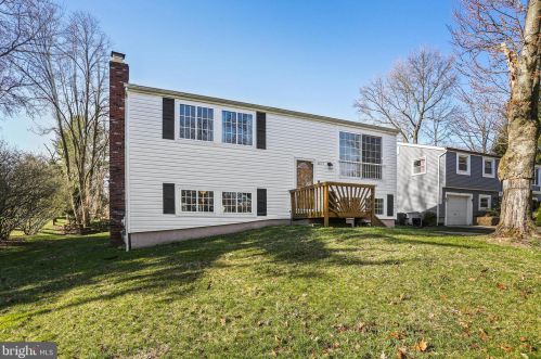 6213 Greenblade Garth, Columbia MD  21045-4218 exterior