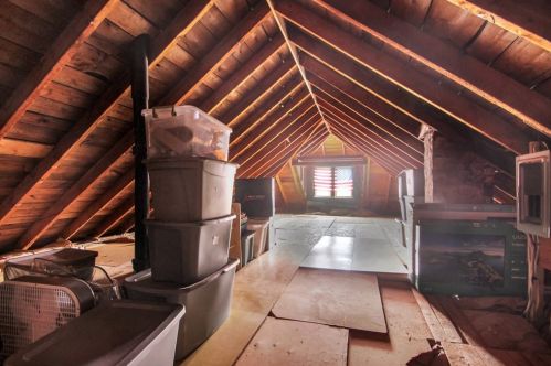 33 Durrell St, Methuen MA  01844-4210 exterior