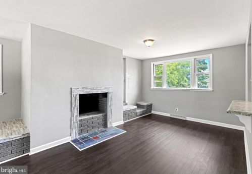 213 Berkley Rd, West Deptford NJ 08066-1503 exterior