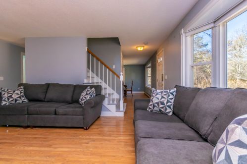 3 Dinahs Way, Wareham MA 02571-1463 exterior