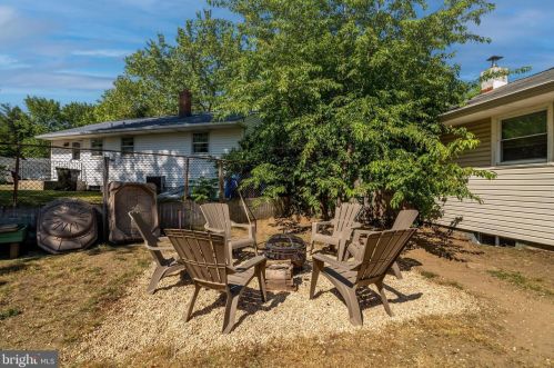 119 Military Dr, West Deptford NJ 08063-1506 exterior