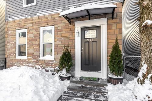 943 Broadway, Chelsea, MA 02150-2214