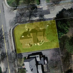 828 Chestnut St, Newton MA 02468-2318 aerial view