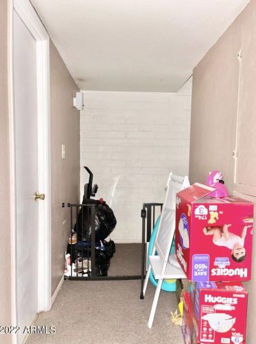 5414 Belleview St, Phoenix AZ 85043-1703 exterior