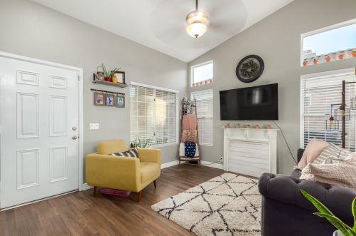 20011 33rd St, Phoenix, AZ 85050-3998