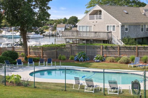 22 Keel De Sac, Falmouth MA 02540 exterior