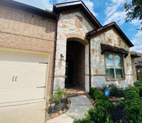 24407 Bella Florence Dr, Richmond TX  77406-4564 exterior