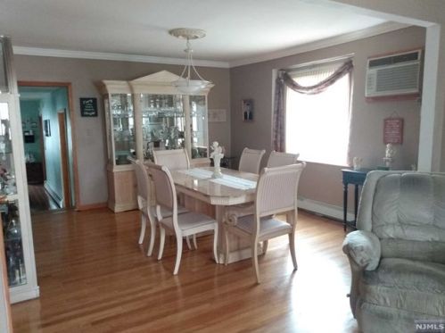 57 New Lawn Ave, Kearny NJ 07032-2207 exterior