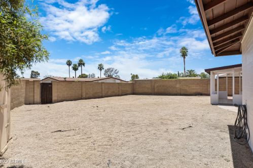 4115 Cinnabar Ave, Phoenix AZ 85020-1734 exterior