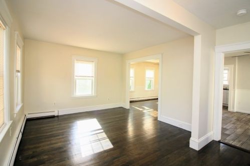 9 Thayer St, Worcester MA  01603-2530 exterior