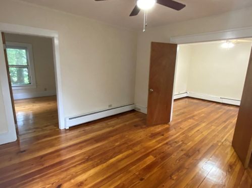 14 Parker Ave, Montgomery MA 01085-1518 exterior