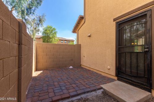 7338 Cambridge Ave, Phoenix AZ  85035-1337 exterior