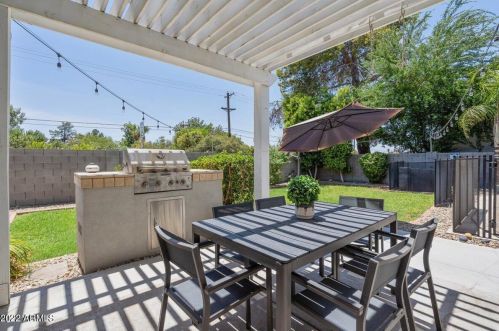 3404 25th St, Phoenix AZ  85016-7408 exterior