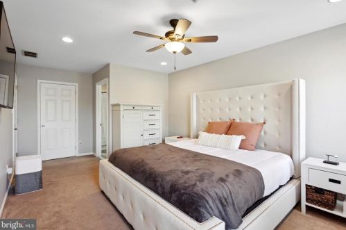 1504 Beacon Hill Dr, Erial NJ  08081-1168 exterior