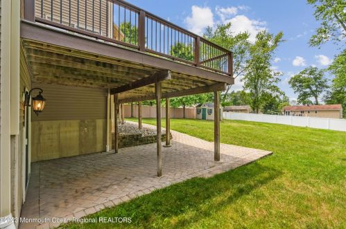 496 Ridgedale Ave, East Hanover NJ  07936-3006 exterior