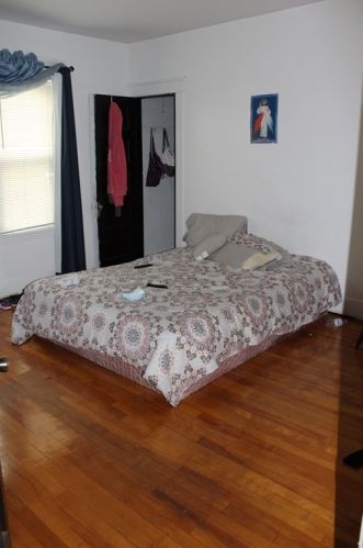 402 Grafton St, Worcester MA 01604-3818 exterior