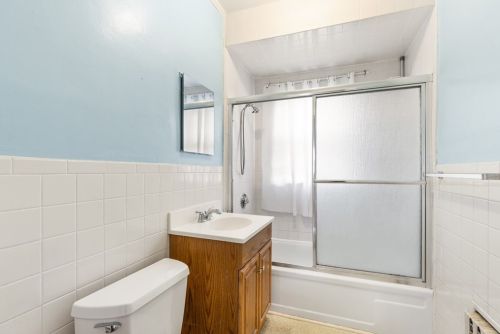 13 Edith St, Arlington MA 02474-8820 exterior