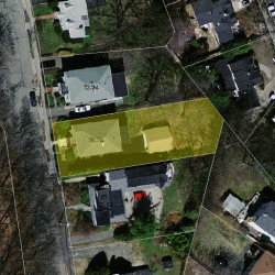 76 Circuit Ave, Newton MA  02461-1603 aerial view