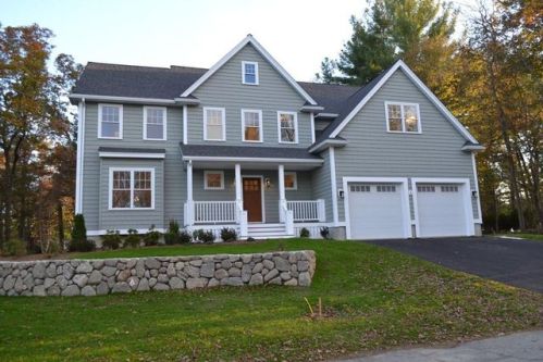 4 Evelyn St, Burlington, MA 01803-2750