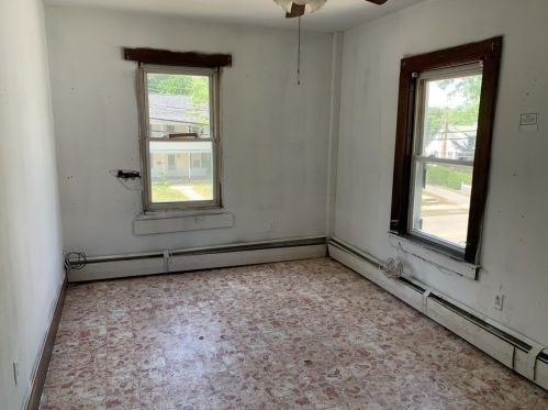 151 Silver Lake St, Royalston, MA 01331-1619