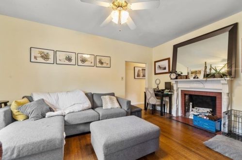 64 Brk Ave, Newton MA 02460-1508 exterior