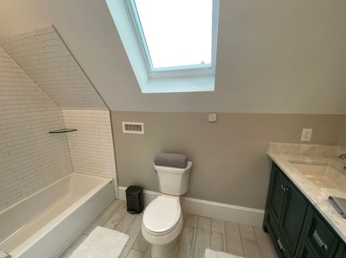 11 Avon Pl, Arlington MA 02474-6603 exterior