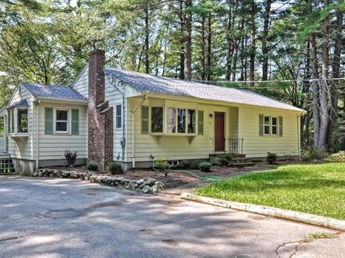 194 Union St, Norfolk, MA 02056-1702