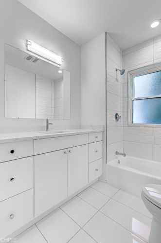 3235 Maple Ave, Forest View IL 60402-1250 exterior