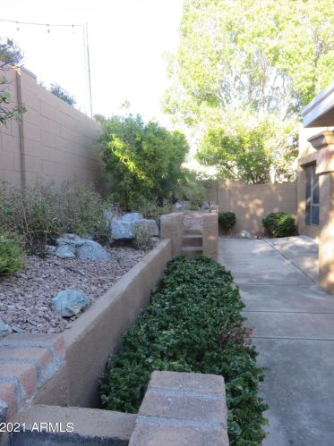 10628 8th St, Phoenix AZ 85022-3103 exterior