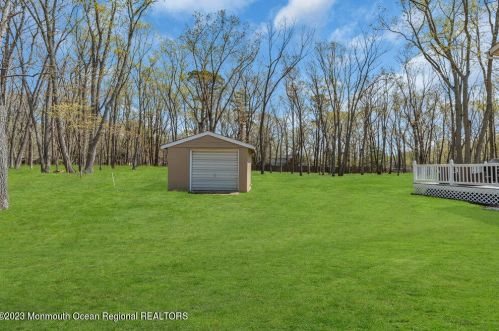 25 Cooks Bridge Rd, Jackson Twp NJ  08527-2524 exterior