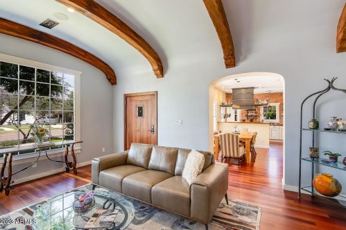 529 Cypress St, Phoenix AZ 85006-1840 exterior